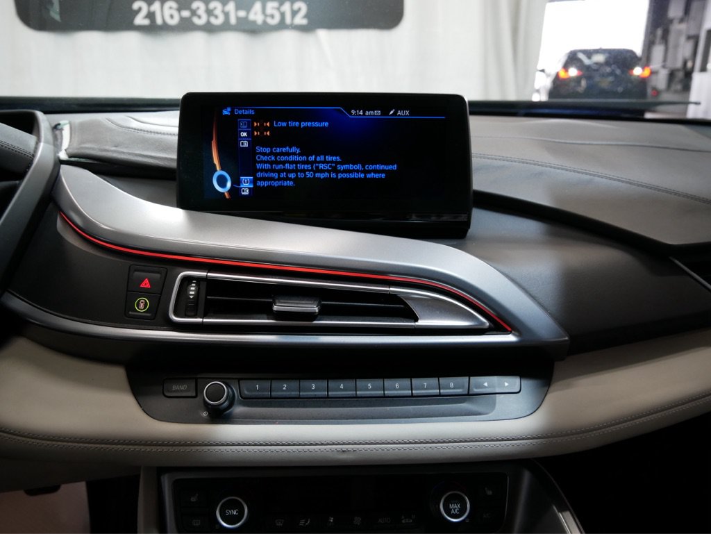 Used 2015 BMW i8 AWD/4WD image 11