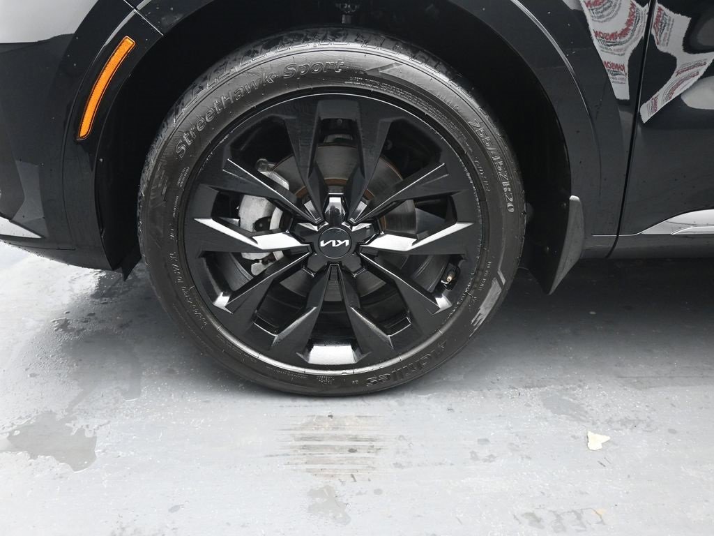 Used 2022 Kia Sorento SX image 12