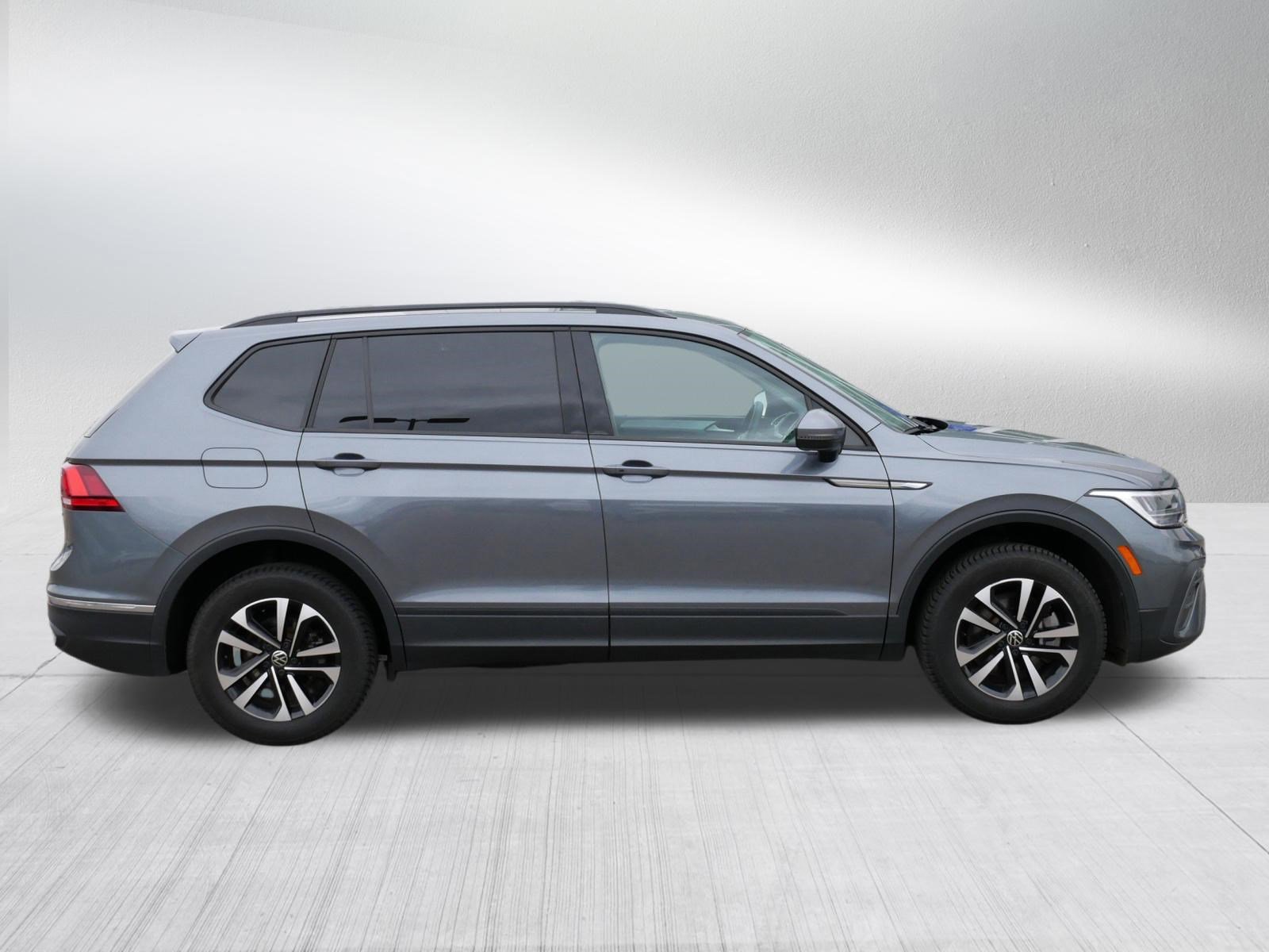 Certified 2022 Volkswagen Tiguan S image 8