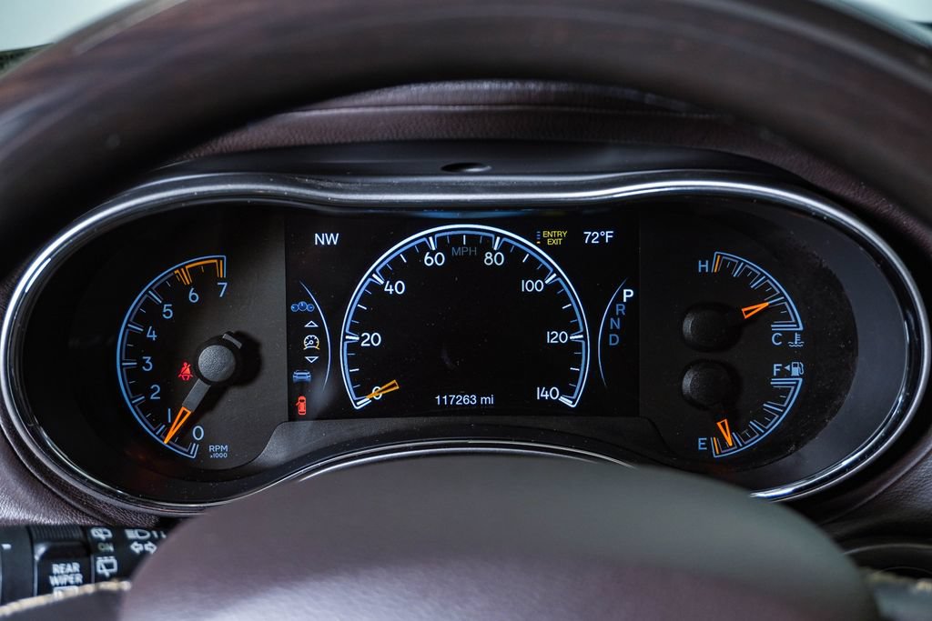 Used 2019 Jeep Grand Cherokee Overland AWD/4WD image 21