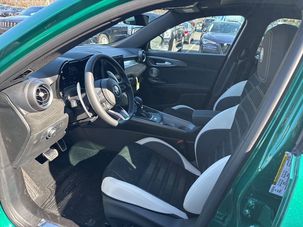 New 2026 Alfa Romeo Tonale w/ Active Assist Package image 12