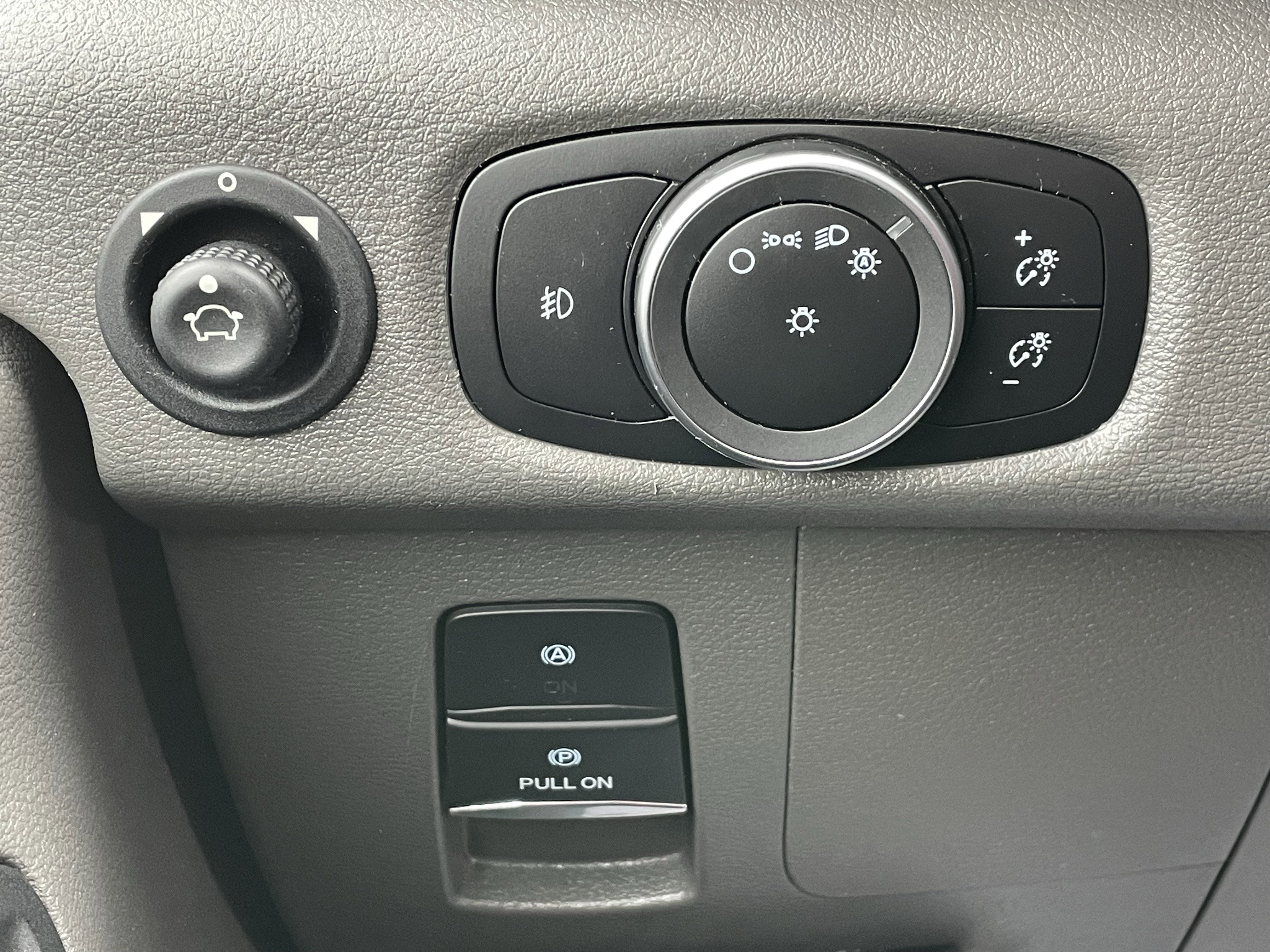 Used 2024 Ford Transit 250 Low Roof w/ Exterior Upgrade Package image 24