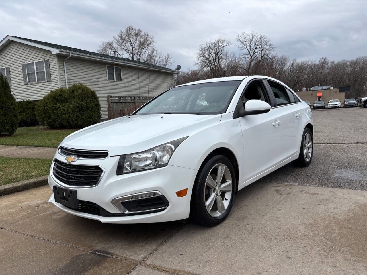 Used 2015 Chevrolet Cruze LT image 4