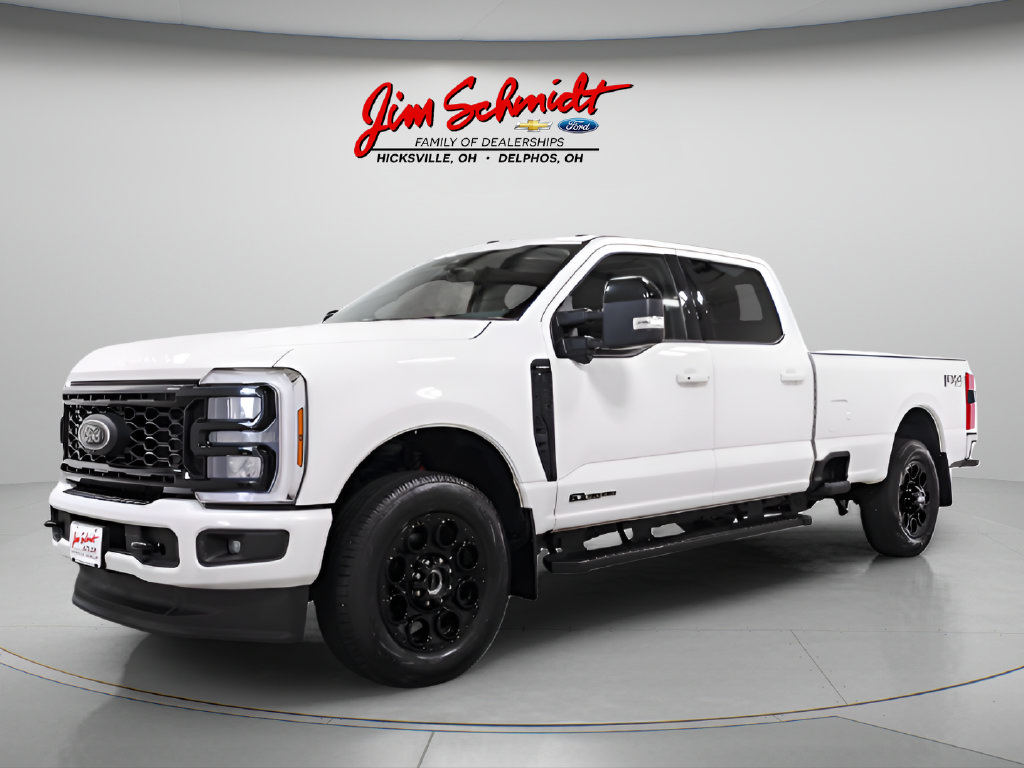 Used 2025 Ford F250 Lariat w/ Black Appearance Package AWD/4WD image 3