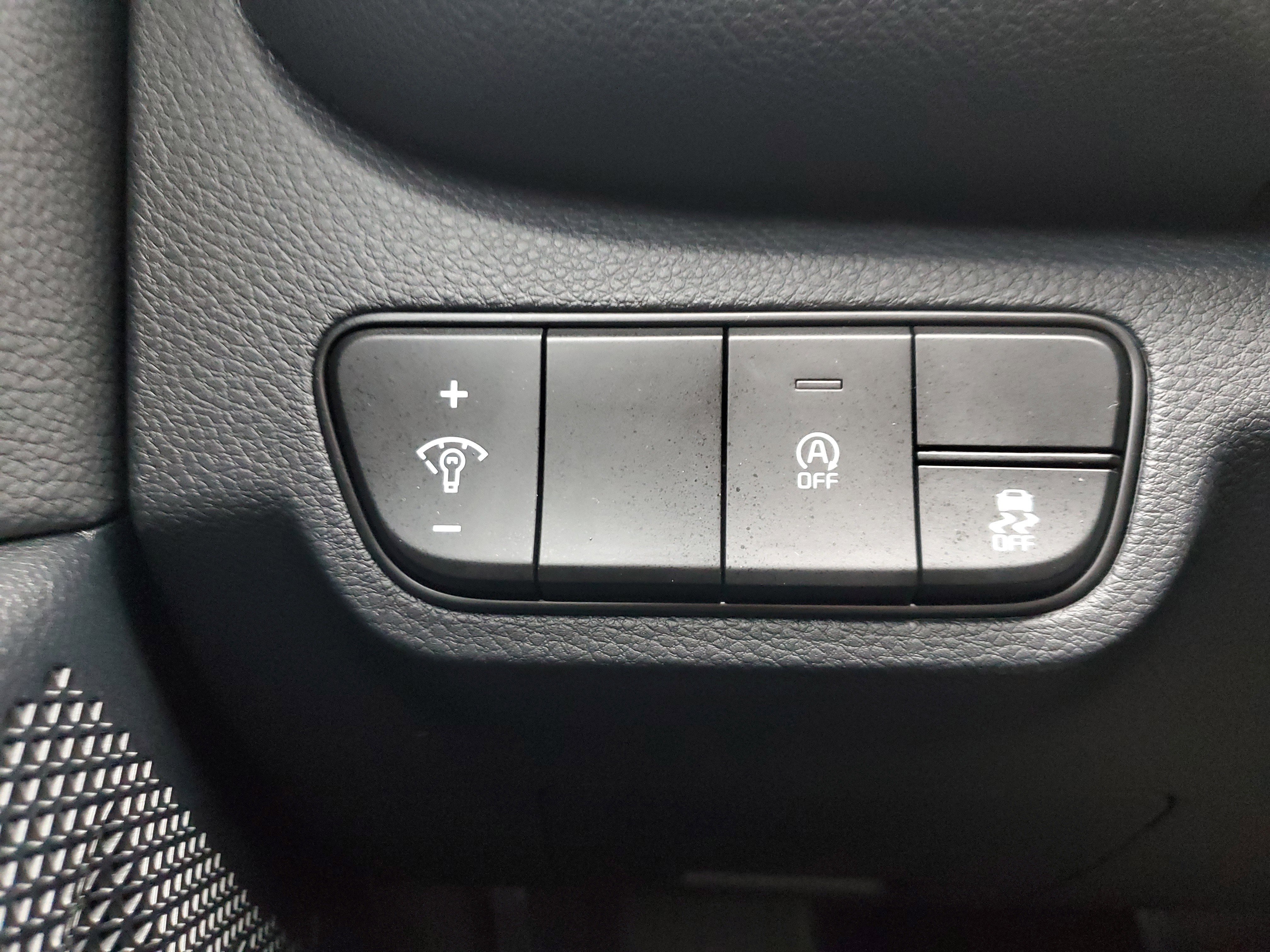 New 2026 Kia Seltos S FWD image 28