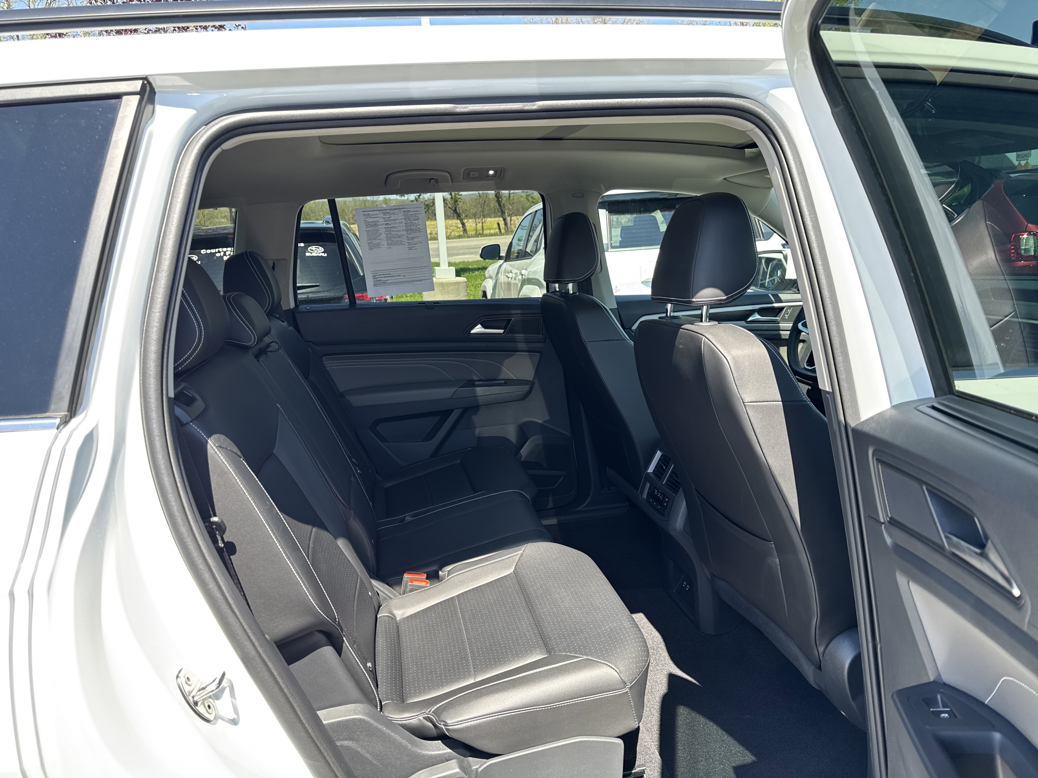 Used 2023 Volkswagen Atlas SE w/ Panoramic Sunroof Package image 20