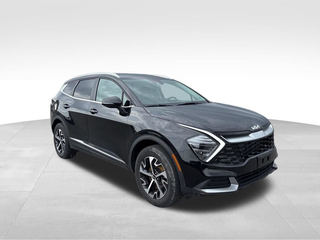 Certified 2024 Kia Sportage EX image 4