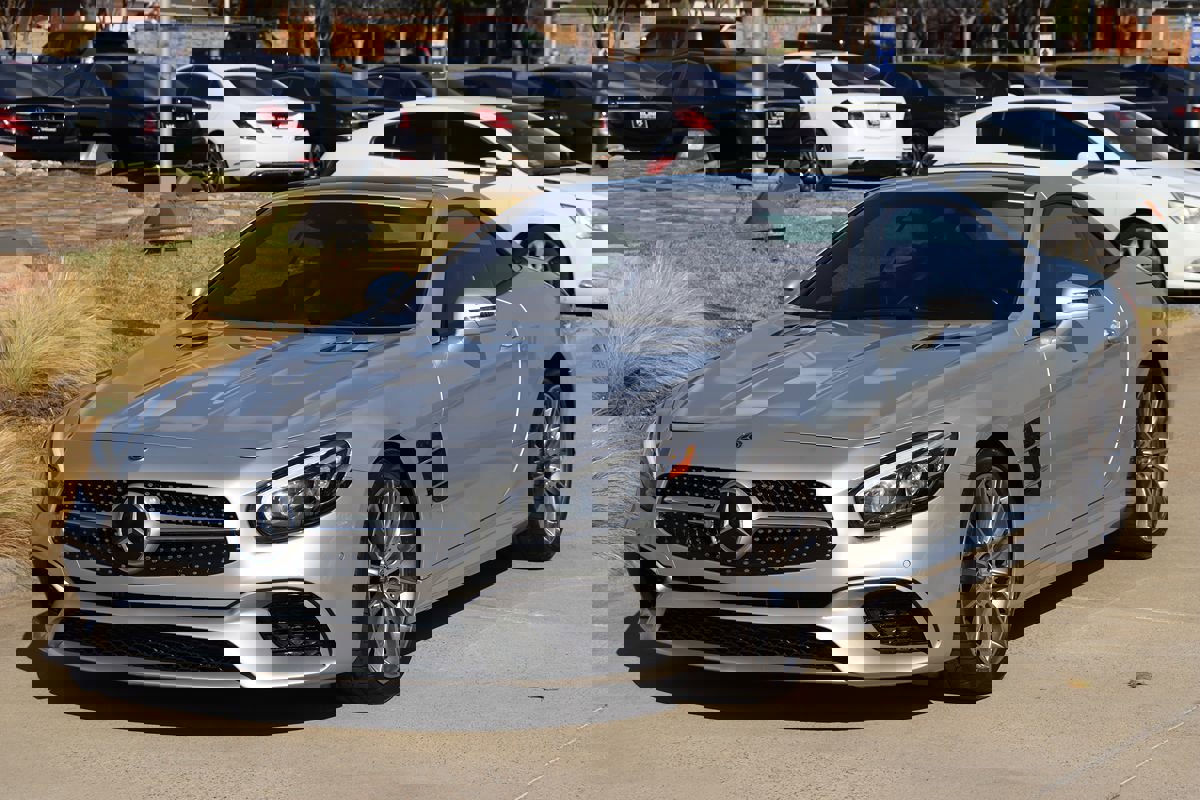 Used 2018 Mercedes-Benz SL 450 image 46