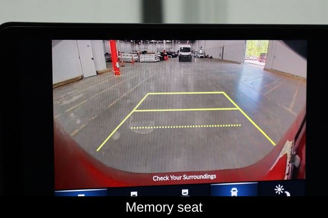 Used 2022 Acura MDX A-Spec image 10