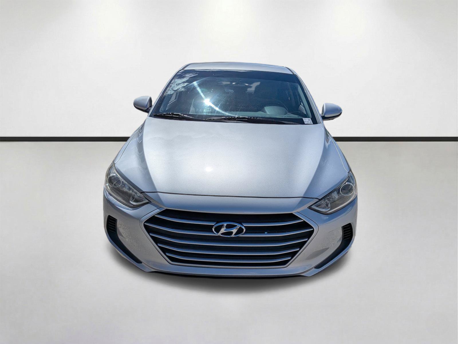 Used 2018 Hyundai Elantra SEL w/ Cargo Package FWD image 9