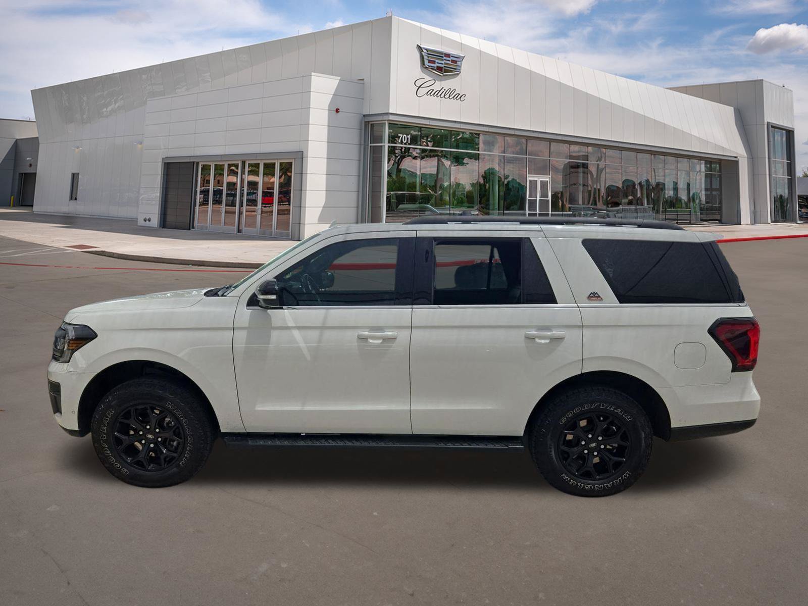 Used 2022 Ford Expedition Timberline AWD/4WD image 3