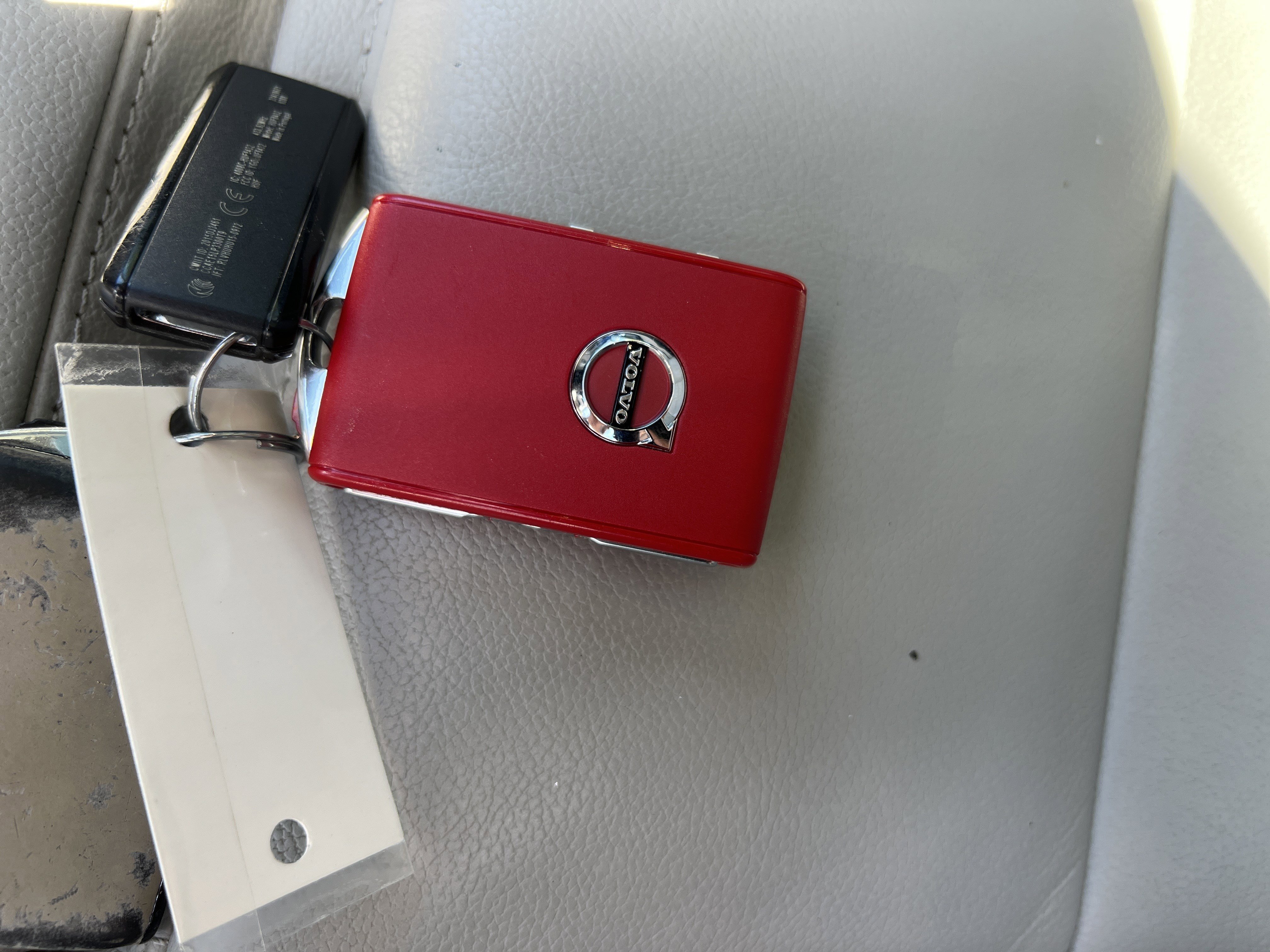 Used 2019 Volvo XC40 T5 Inscription image 36