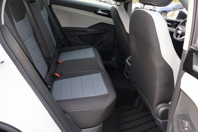 Certified 2026 Volkswagen Taos S FWD image 22