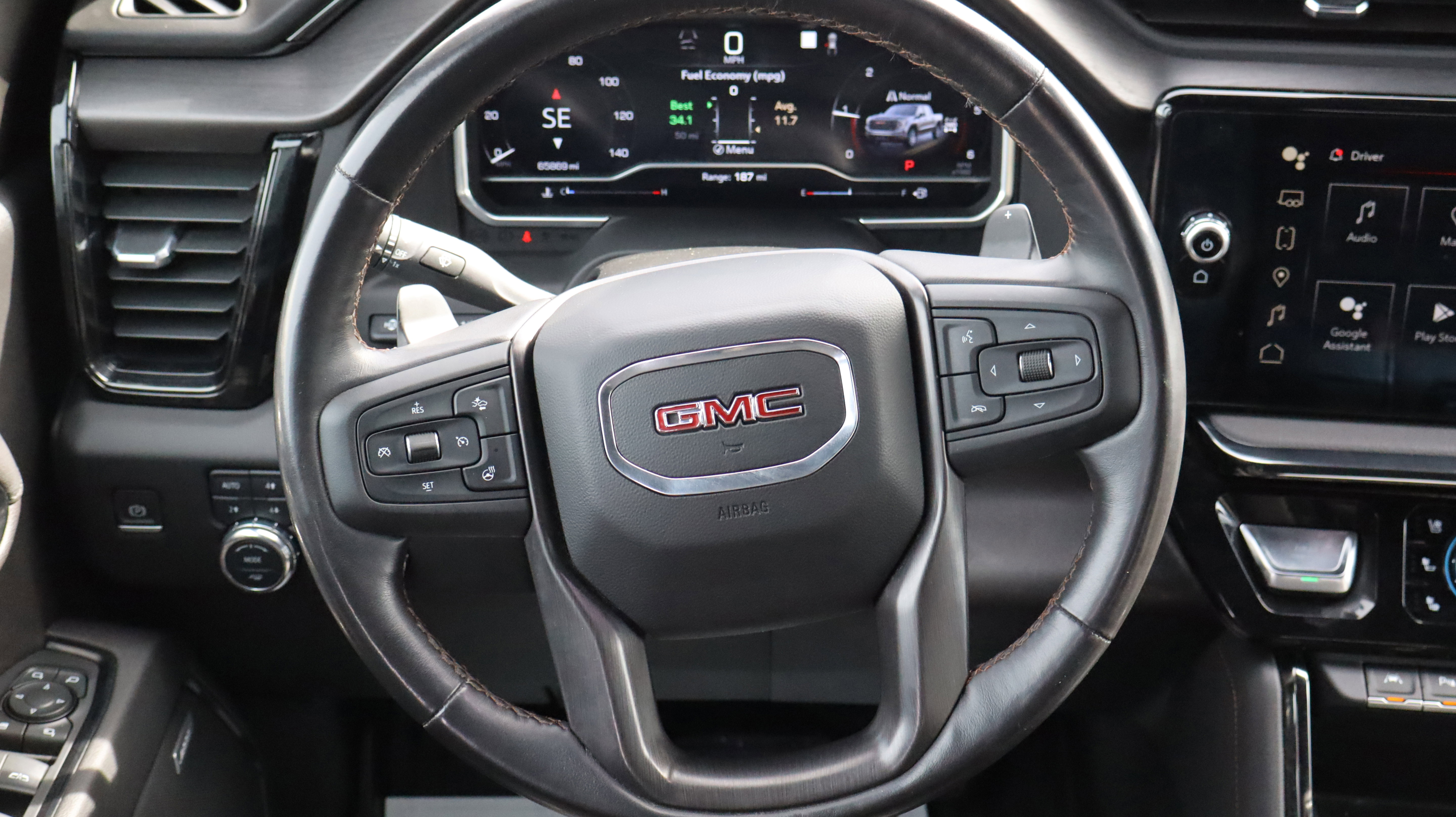 Certified 2023 GMC Sierra 1500 AT4 w/ AT4 Premium Package image 9