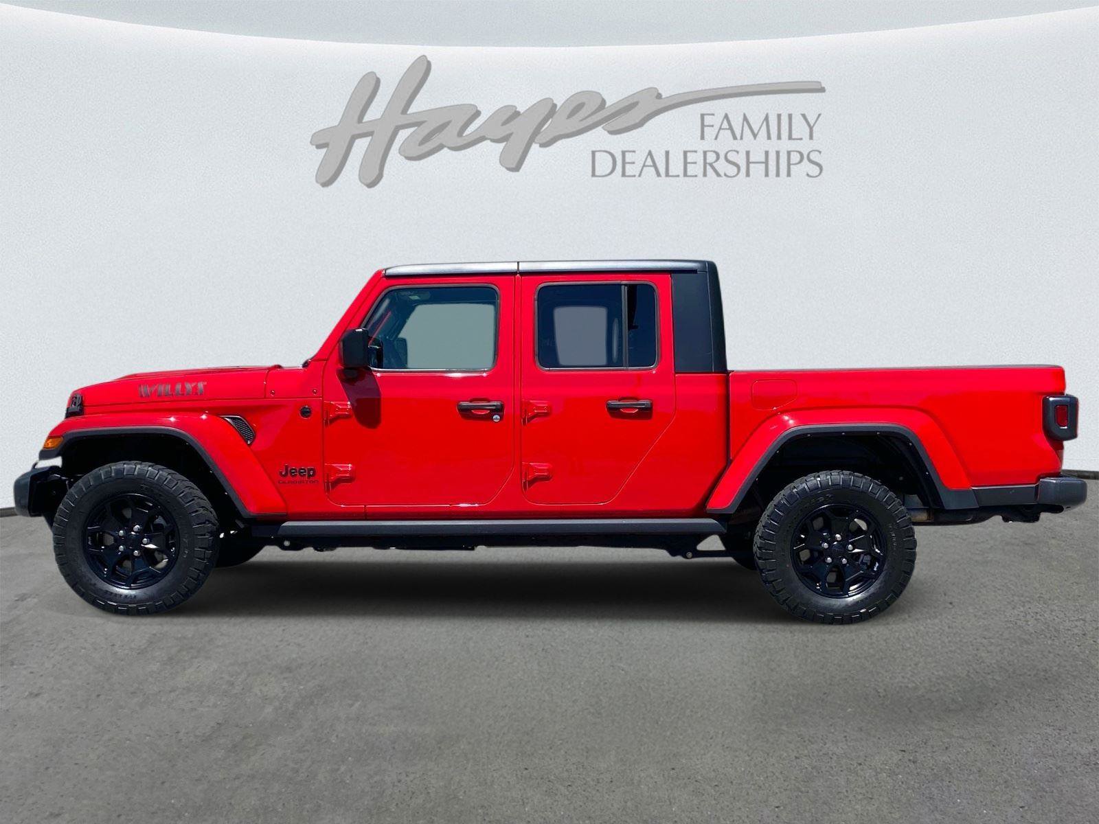 Used 2021 Jeep Gladiator Willys image 7