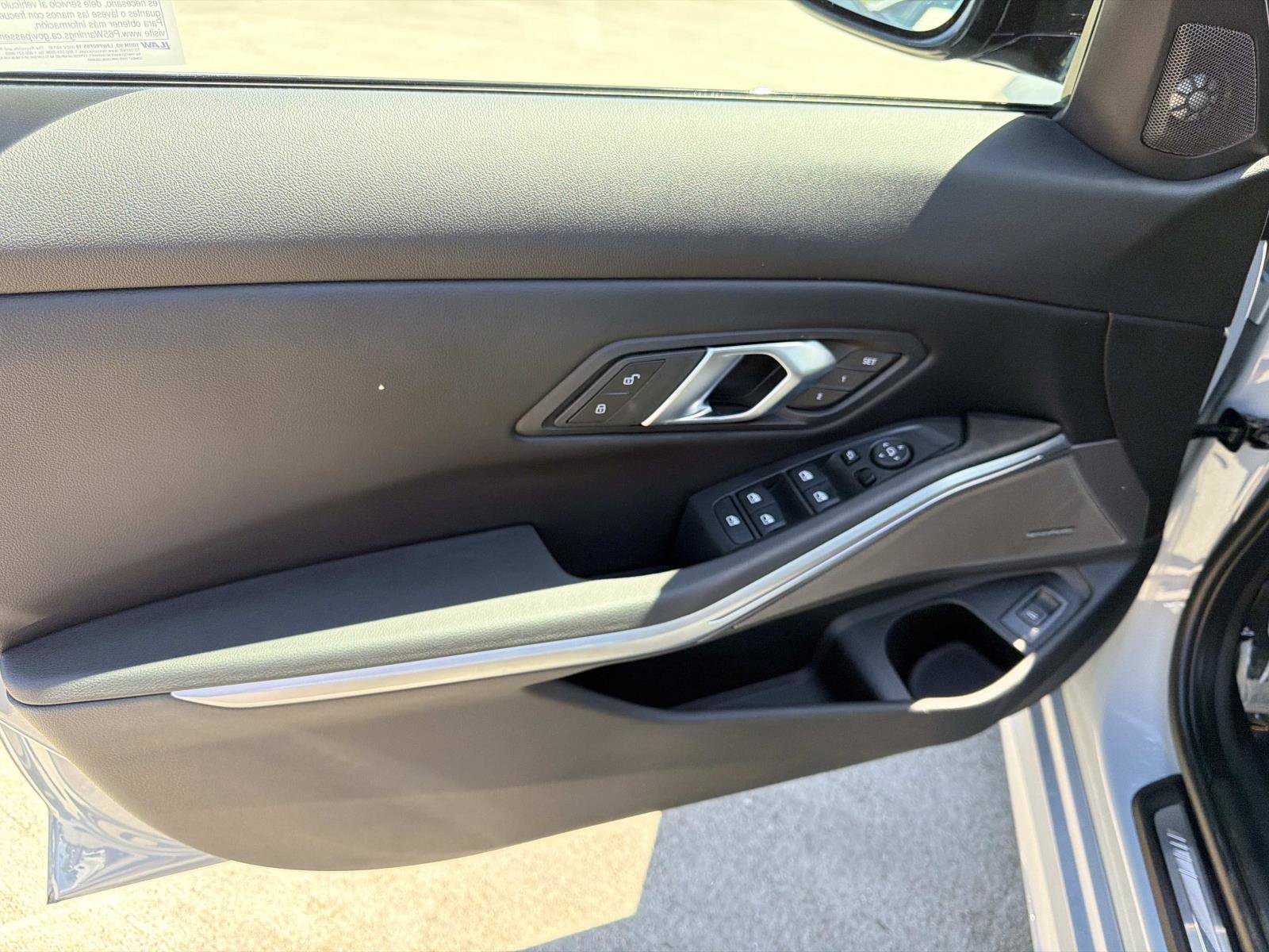 Used 2025 BMW M340i image 13