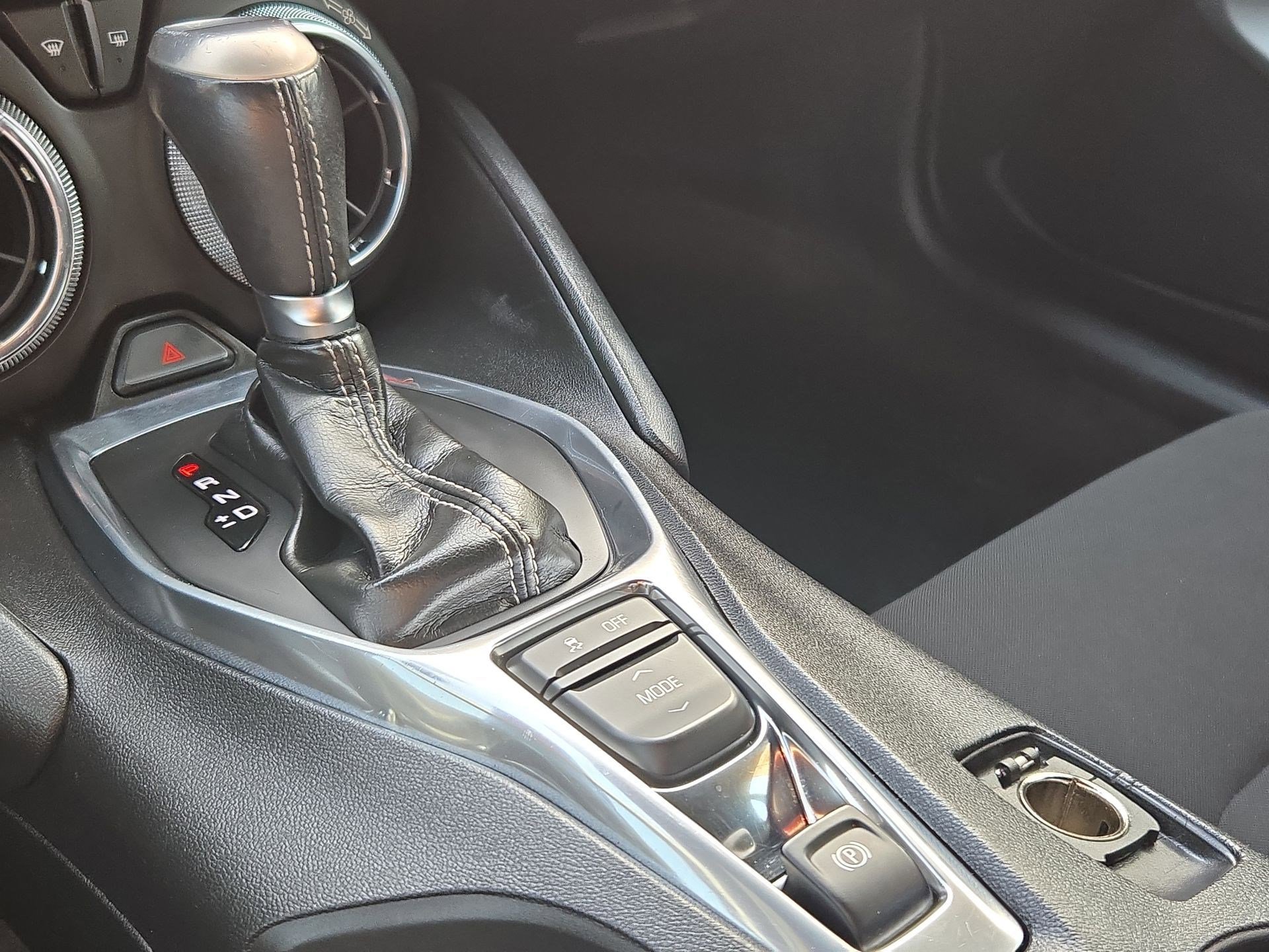 Used 2018 Chevrolet Camaro LT w/ RS Package image 23