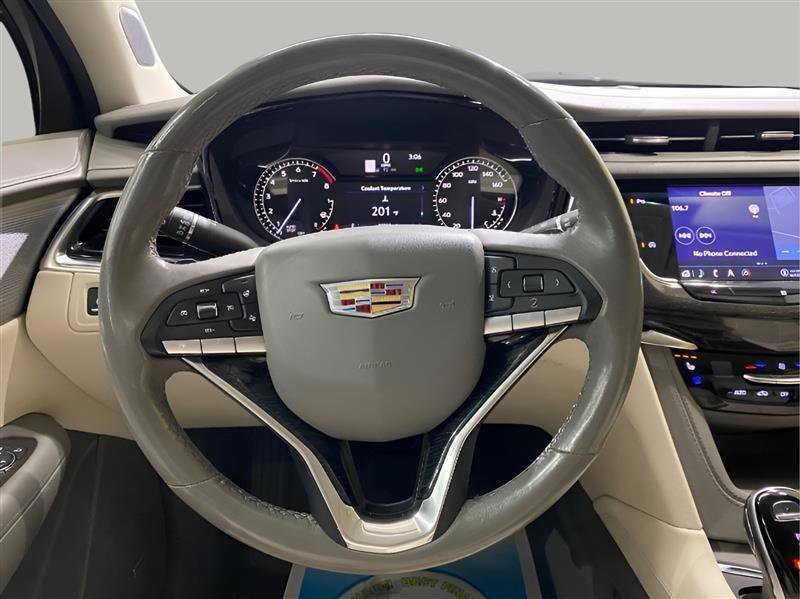 Used 2021 Cadillac XT6 Premium Luxury FWD image 16