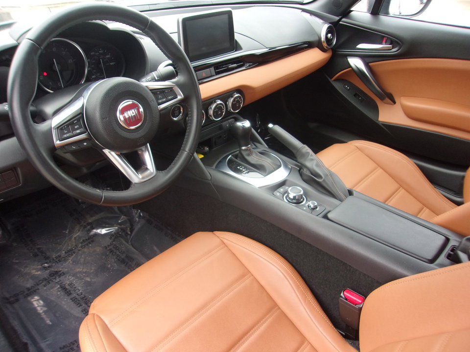 Used 2019 FIAT 124 Spider Lusso w/ Convenience Group image 13
