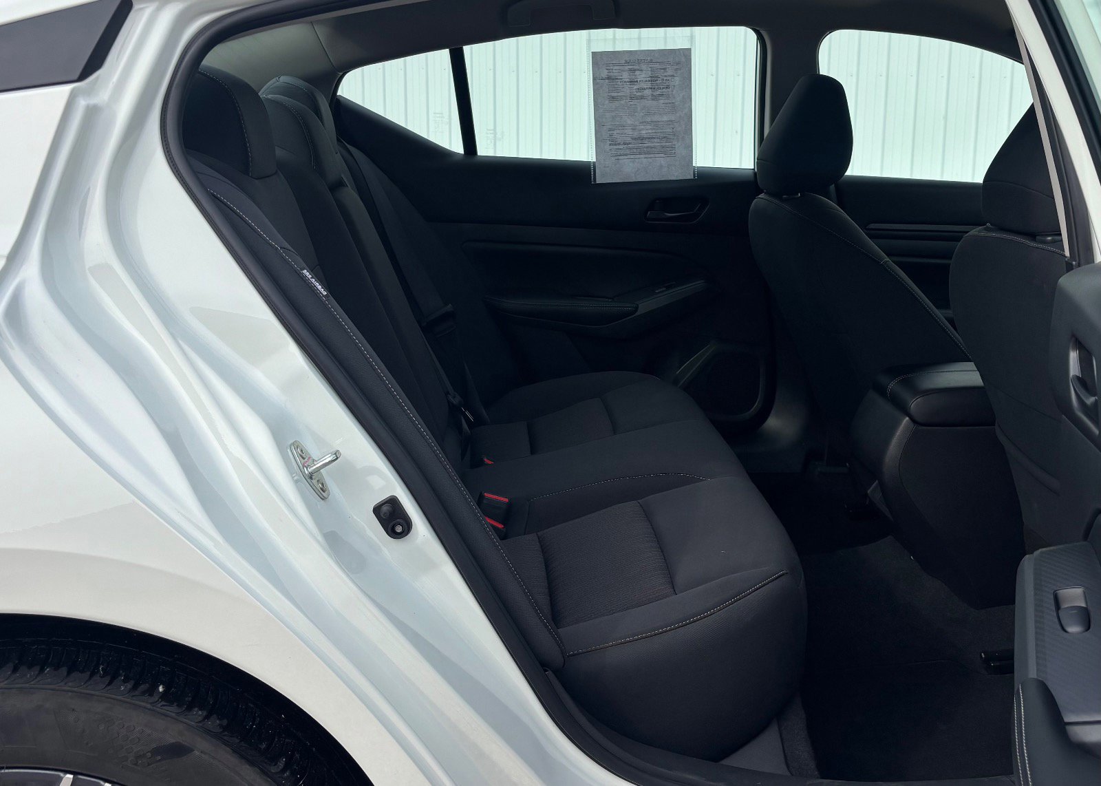 Used 2025 Nissan Altima 2.5 SV image 19