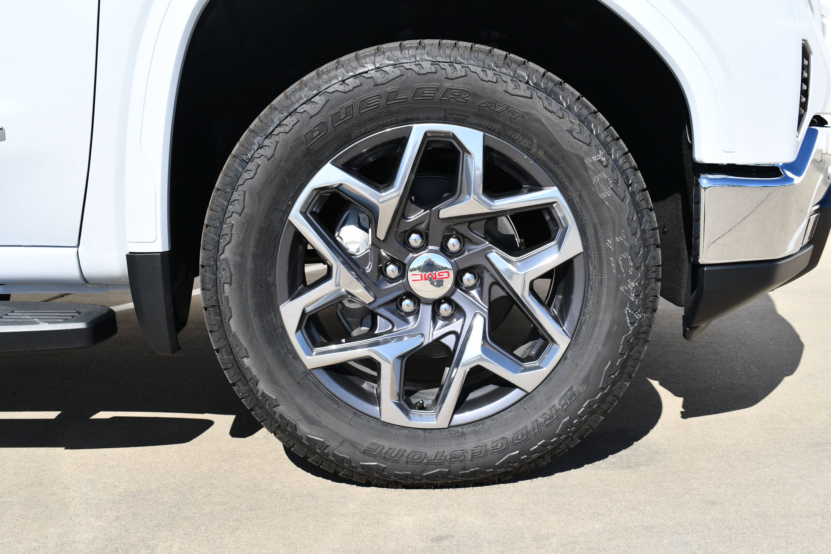 New 2026 GMC Sierra 1500 SLT w/ SLT Premium Plus Package AWD/4WD image 13