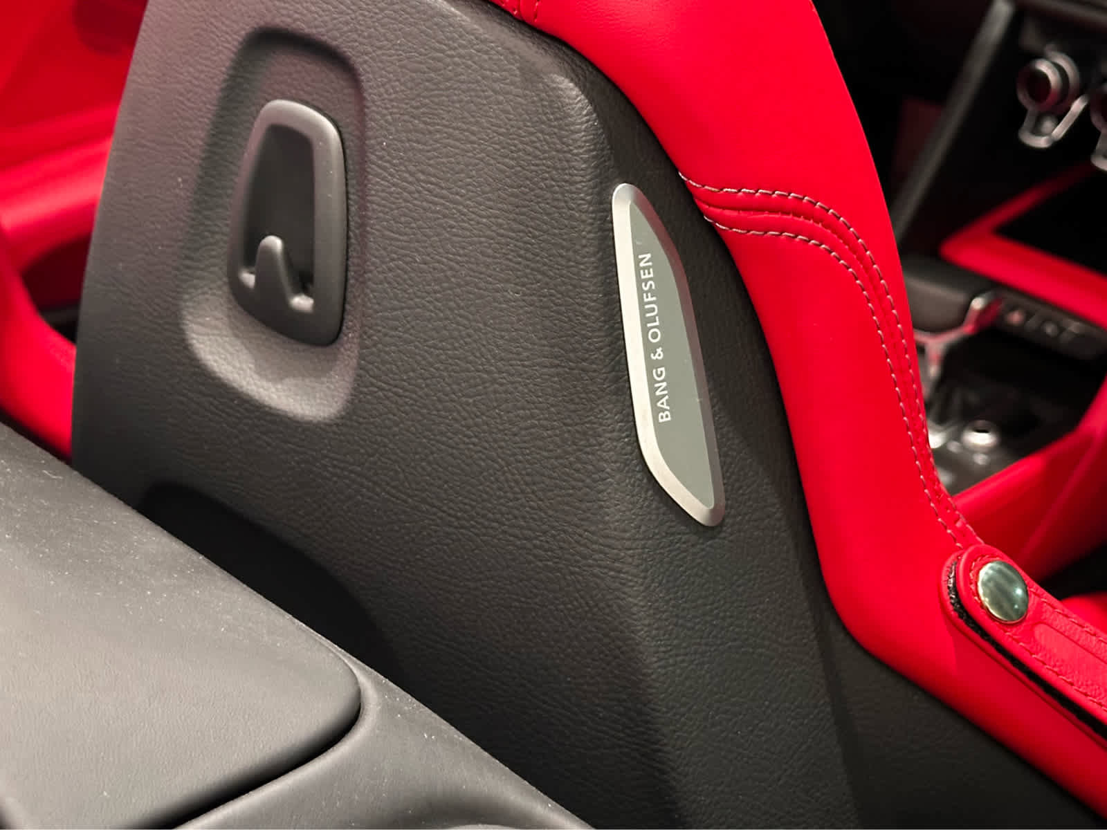 Certified 2023 Audi R8 V10 performance image 30