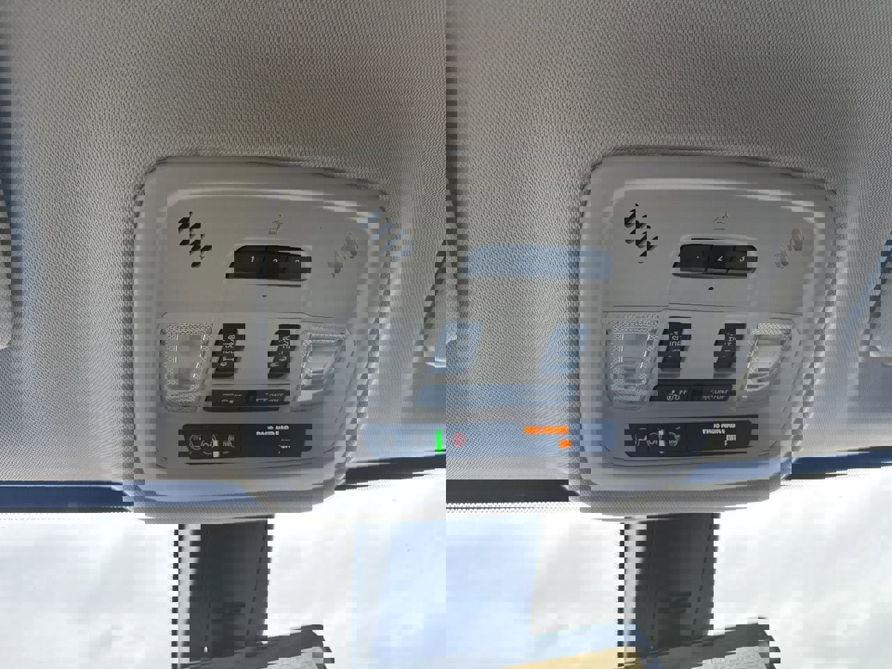 Used 2019 Chevrolet Traverse Premier w/ Redline Edition FWD image 15