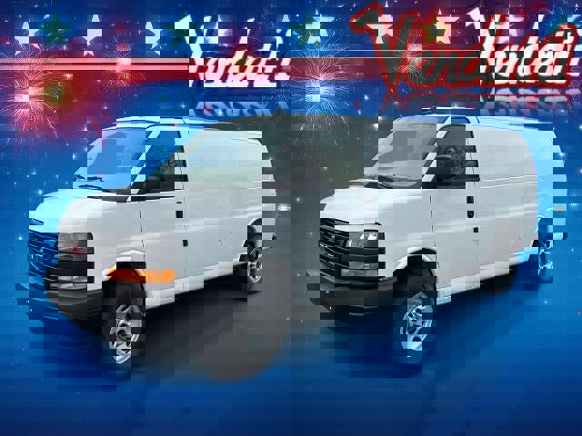 New 2025 GMC Savana 3500 Extended w/ Driver Convenience Package