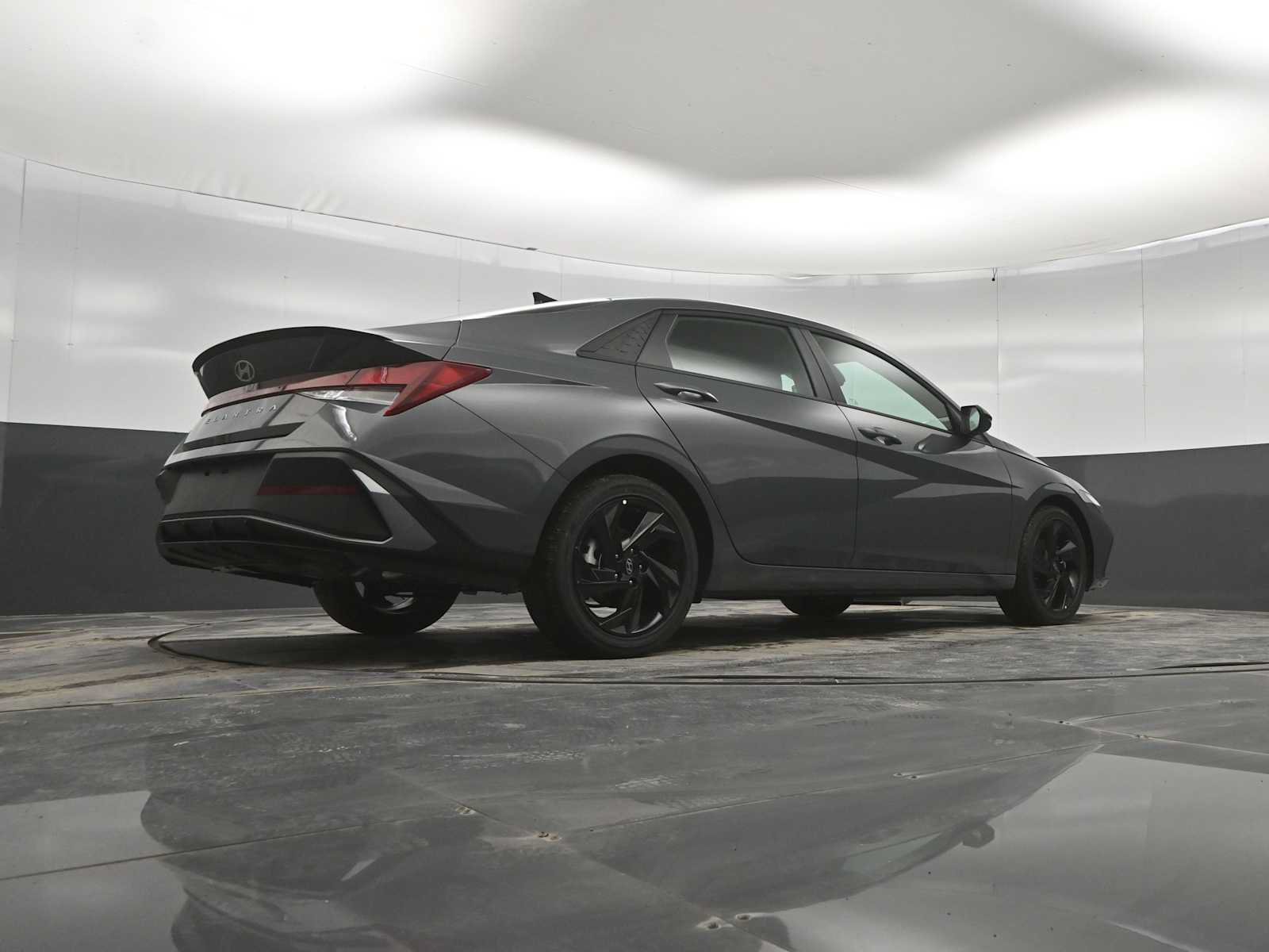 New 2026 Hyundai Elantra SEL Sport FWD image 37