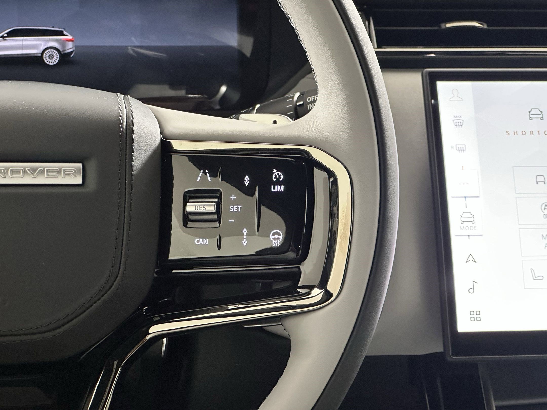 New 2026 Land Rover Range Rover Velar S image 21