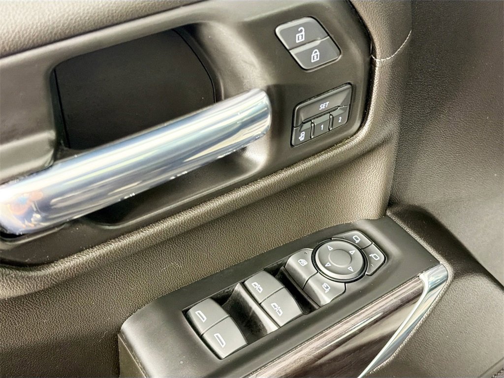 Used 2021 Chevrolet Silverado 1500 LTZ w/ Z71 Off-Road Package image 16
