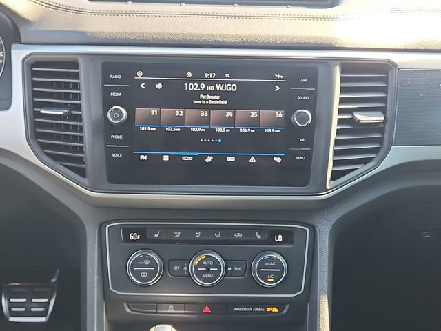 Used 2021 Volkswagen Atlas Cross Sport SE FWD image 28