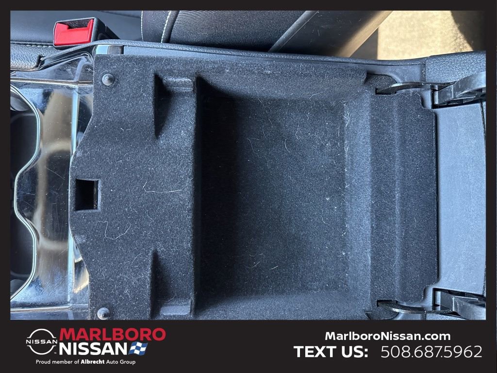 Used 2023 Jeep Grand Cherokee Limited image 31