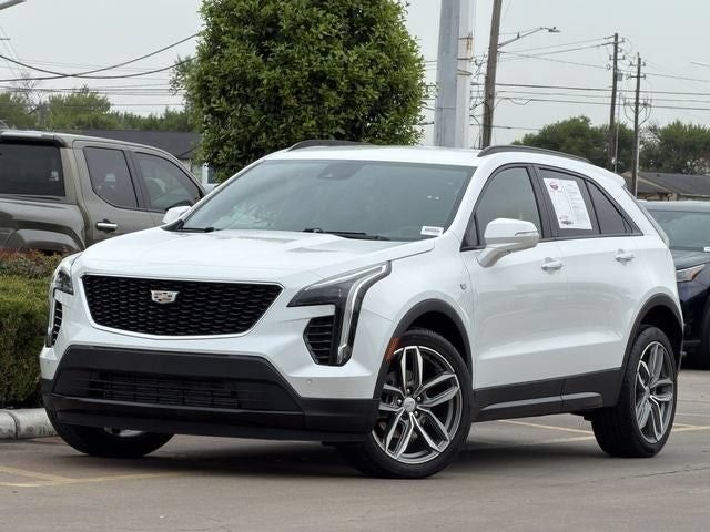 Used 2023 Cadillac XT4 Sport FWD image 2