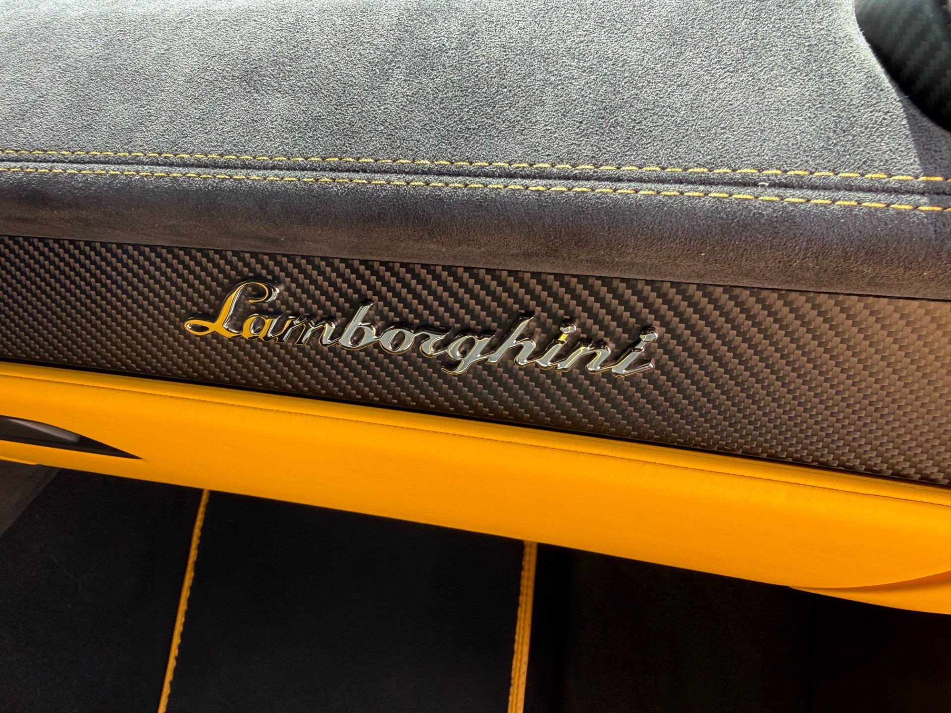 Used 2024 Lamborghini Huracan Tecnica RWD image 24