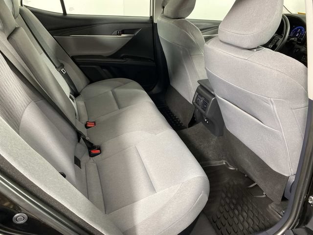 Used 2025 Toyota Camry LE FWD image 12