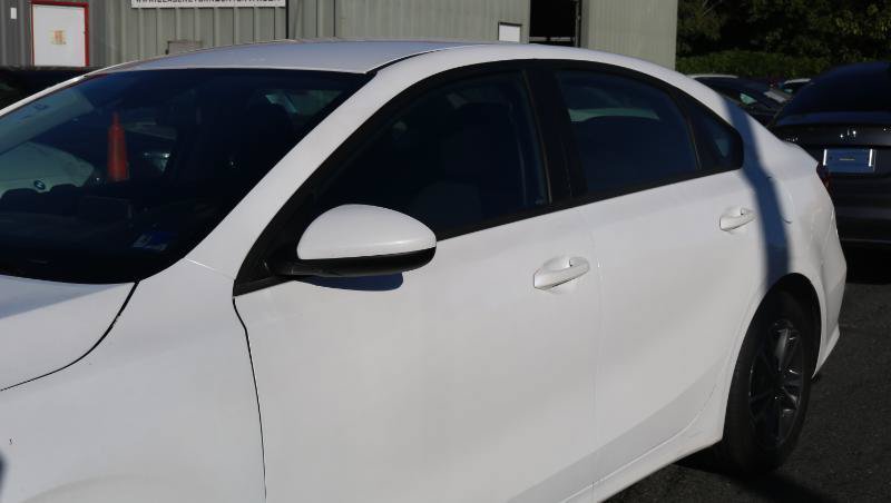 Used 2024 Kia Forte LXS FWD image 4