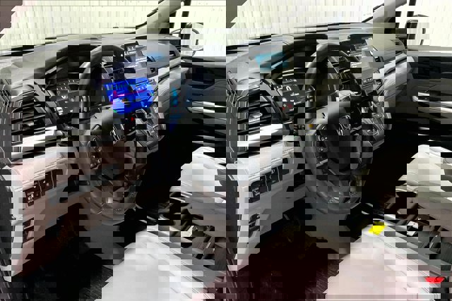 Used 2024 Honda Odyssey EX-L image 14