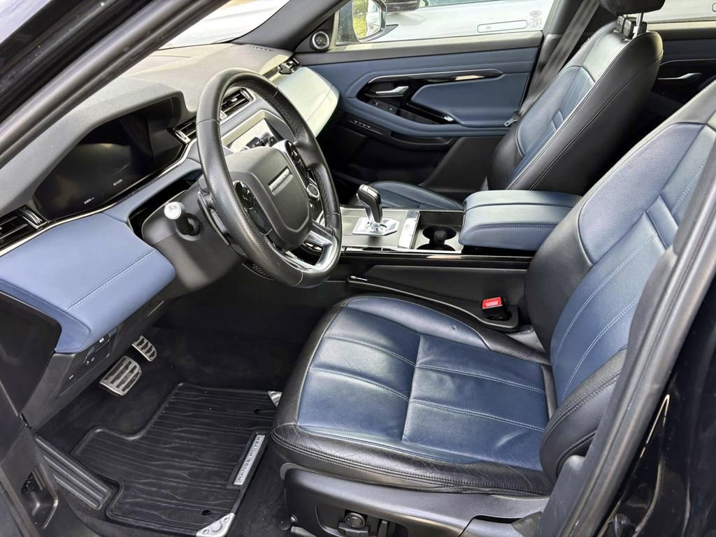 Used 2020 Land Rover Range Rover Evoque R-Dynamic S image 9
