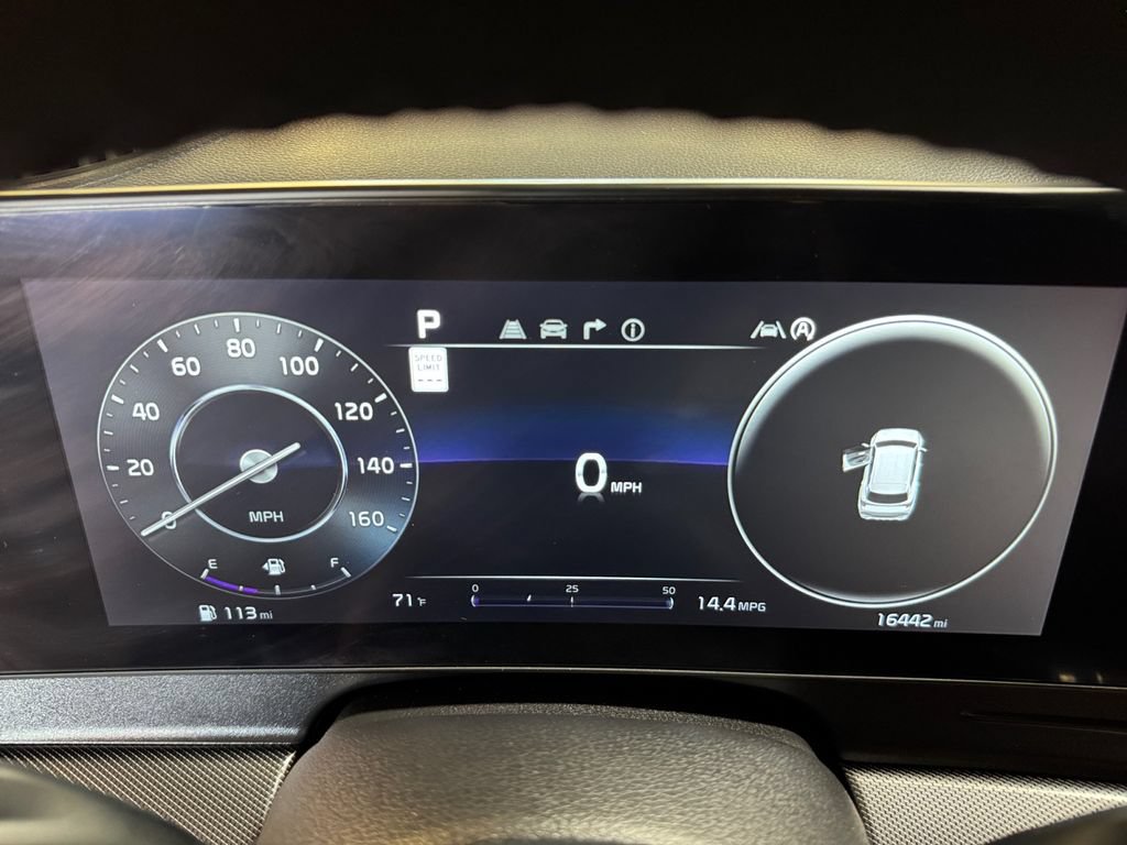 Certified 2025 Kia Sportage SX AWD/4WD image 16