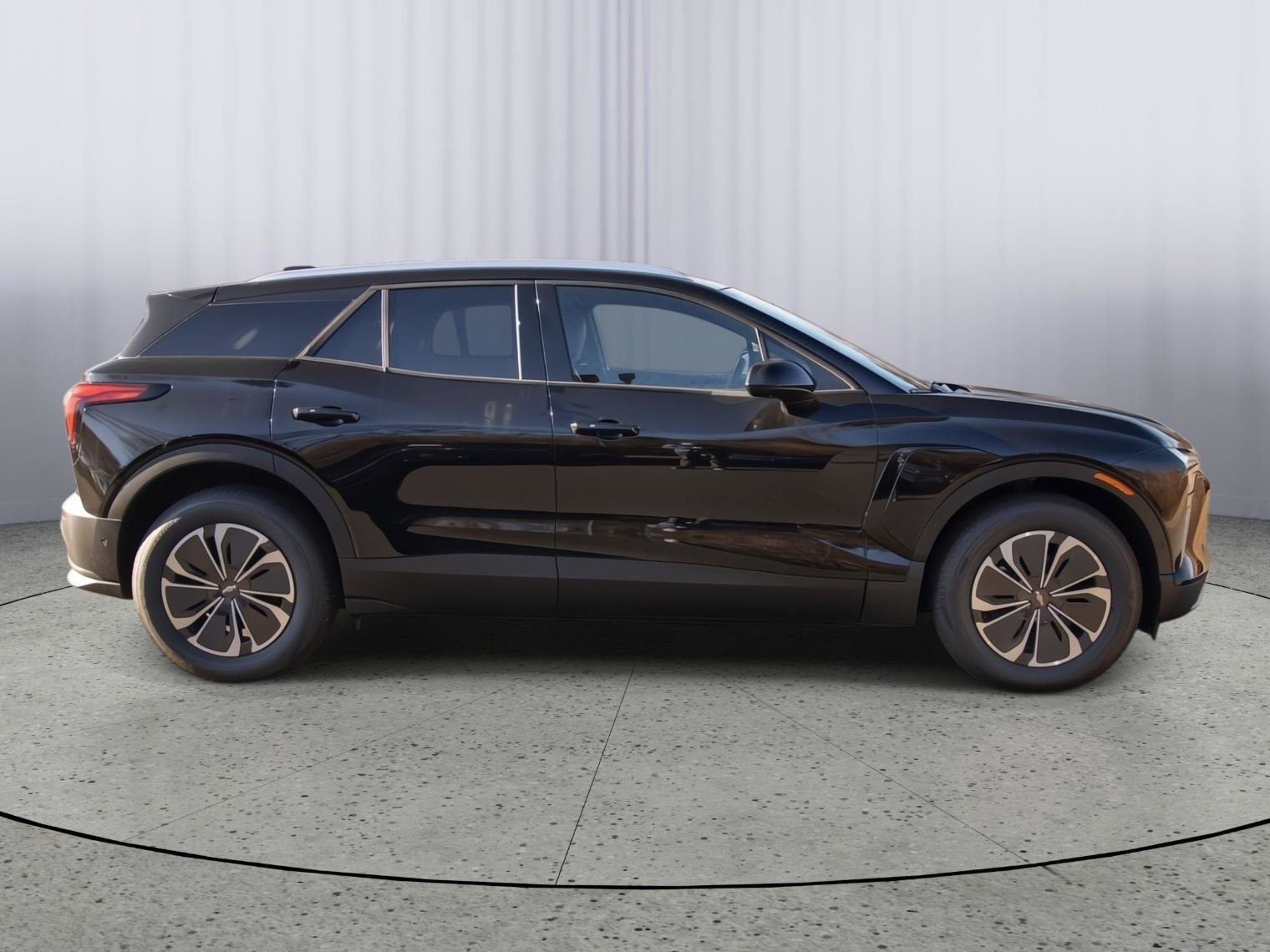 New 2026 Chevrolet Blazer EV LT image 8