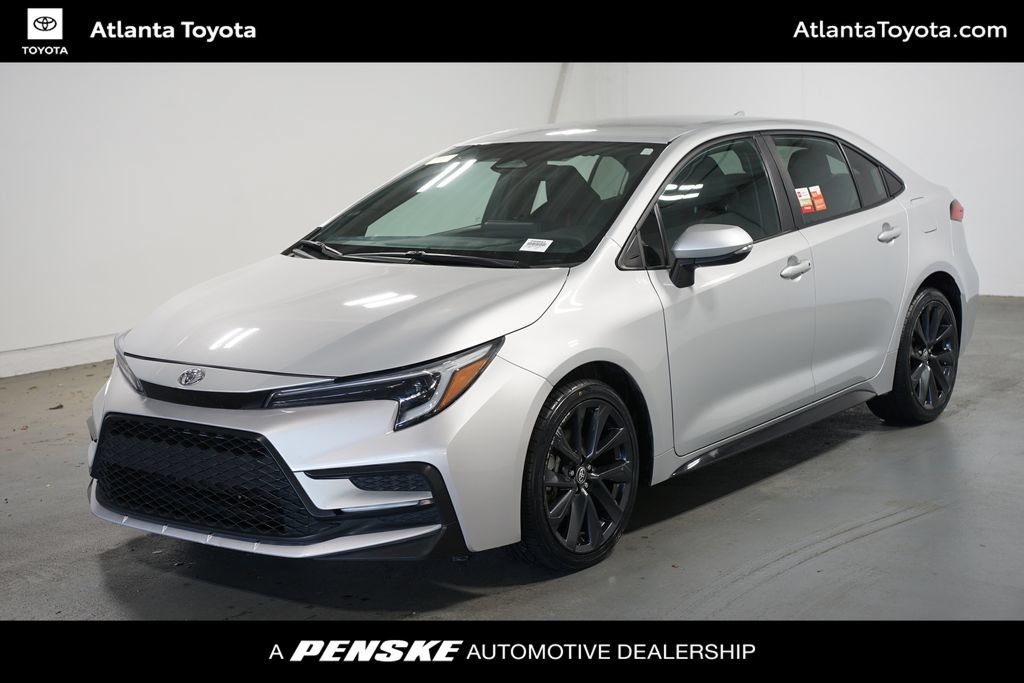 Certified 2024 Toyota Corolla SE FWD image 1