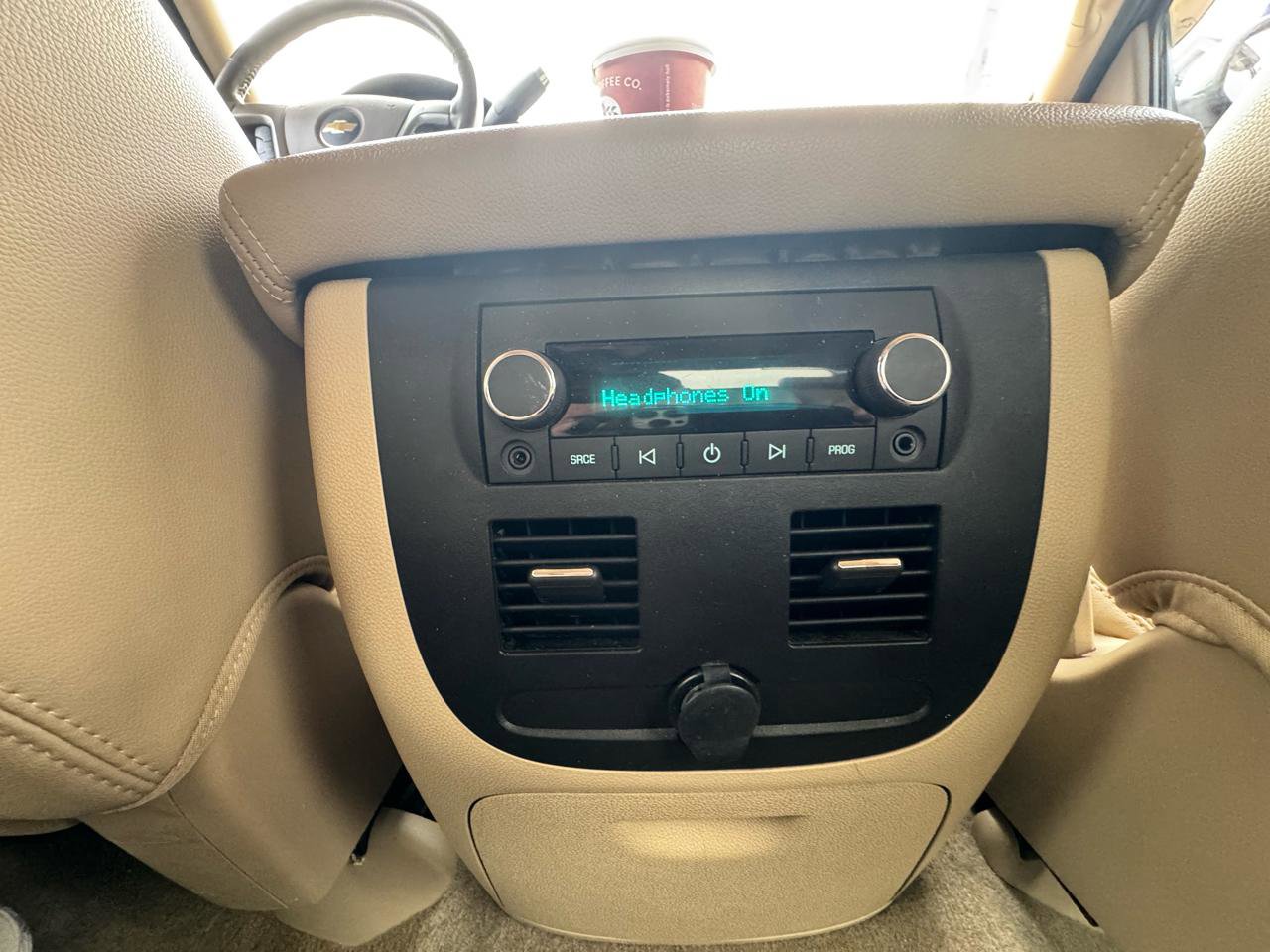 Used 2013 Chevrolet Avalanche LTZ image 27