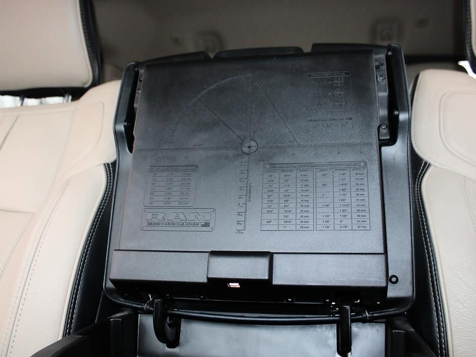 Used 2019 RAM 2500 Limited image 47