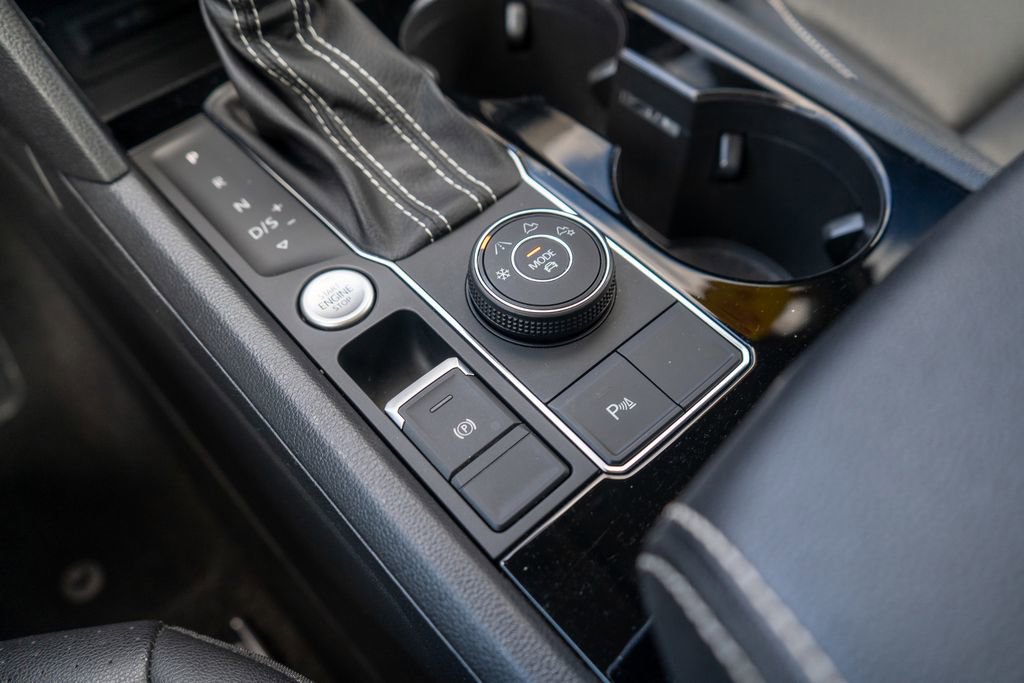 Used 2023 Volkswagen Atlas SEL image 27