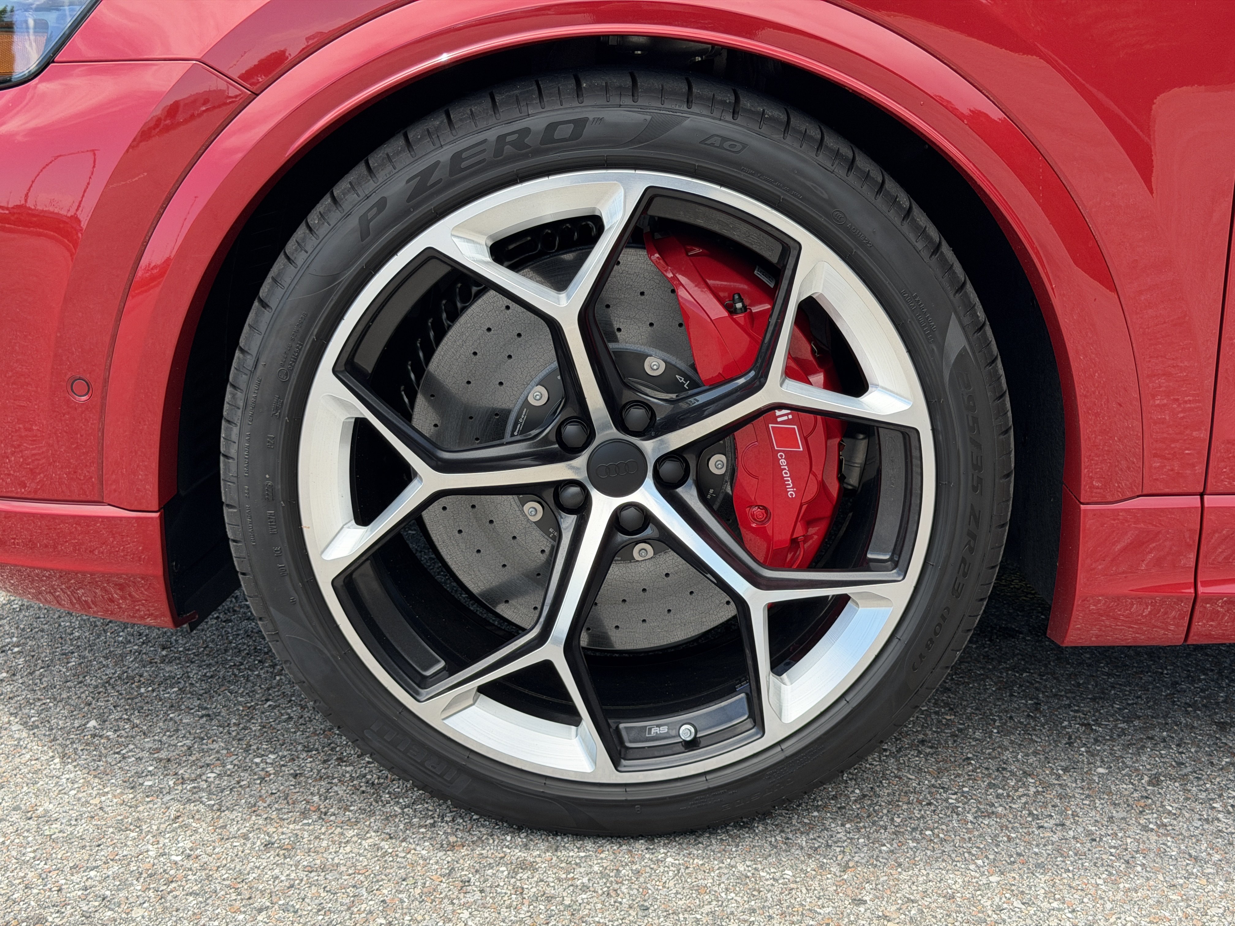 New 2027 Audi RS Q8 performance AWD/4WD image 6