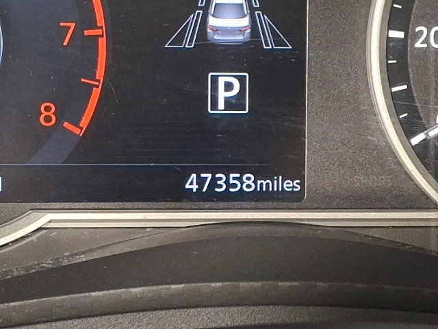 Used 2024 Nissan Versa SV FWD image 19