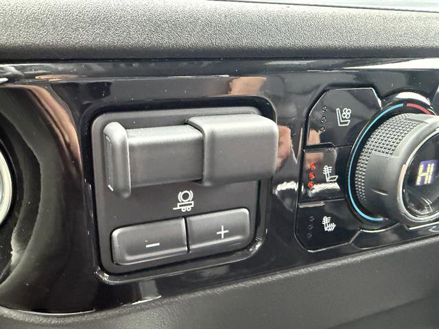 Used 2023 Chevrolet Silverado 1500 LTZ w/ Z71 Off-Road Package AWD/4WD image 46