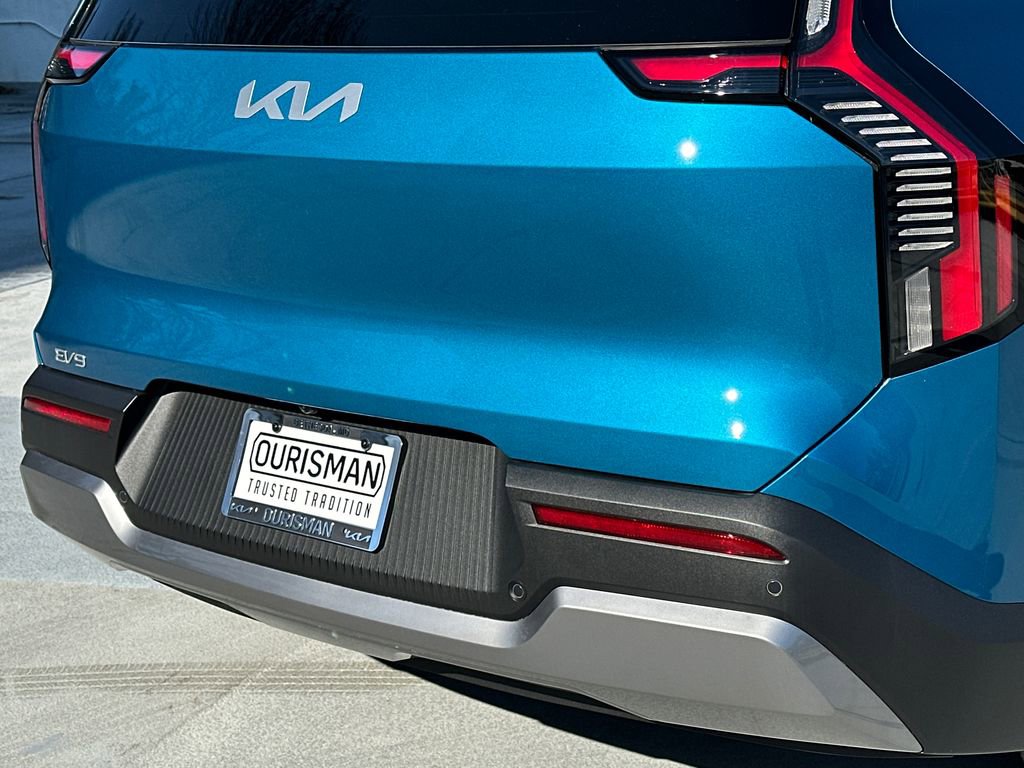 New 2026 Kia EV9 Wind image 5