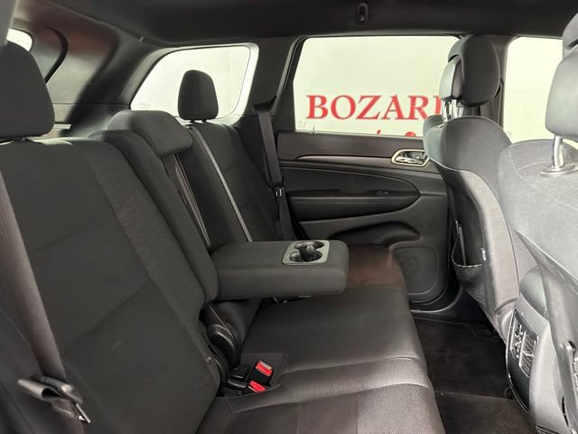Used 2016 Jeep Grand Cherokee Laredo w/ Quick Order Package 23E RWD image 18